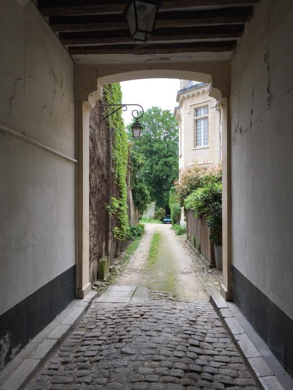 Le Castel Ecossais Panzió Senlis Kültér fotó