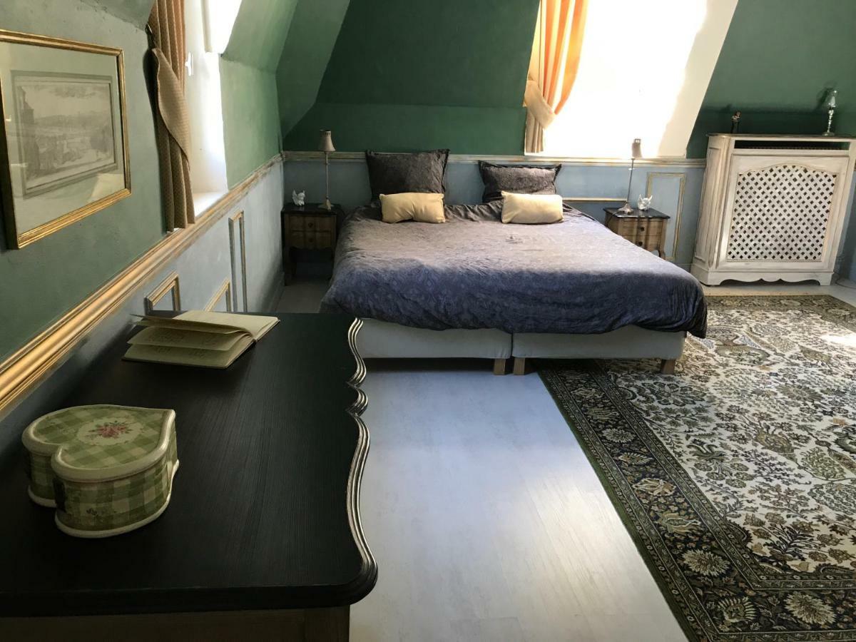 Le Castel Ecossais Panzió Senlis Kültér fotó