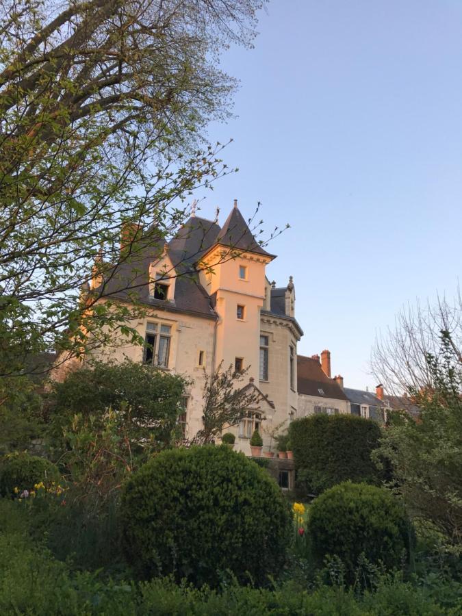Le Castel Ecossais Panzió Senlis Kültér fotó